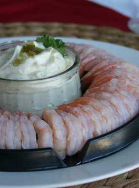 Recette de couronne de crevettes revisitée à la mayonnaise aux fleurs d'ail de Le Petit Mas | Recette fleurs d'ail du Québec et ail du Québec Le Petit Masuébec et ail du Québec Le Petit Mas